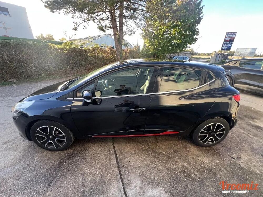 Clio 0.9 TCE 90 ENERGY GRAPHITE 2013 occasion 94520 P&eacute;rigny