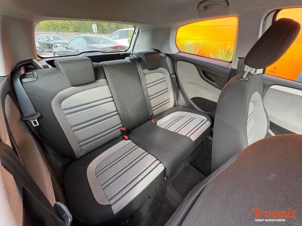 Punto 1.2 70 DYNAMIC 1ERE MAIN 2011 occasion 10120 SAINT ANDR&Eacute; LES VERGERS