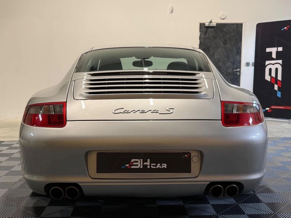 911 COUPE 997 3.8 355 CARRERA S 2007 occasion 78410 Aubergenville