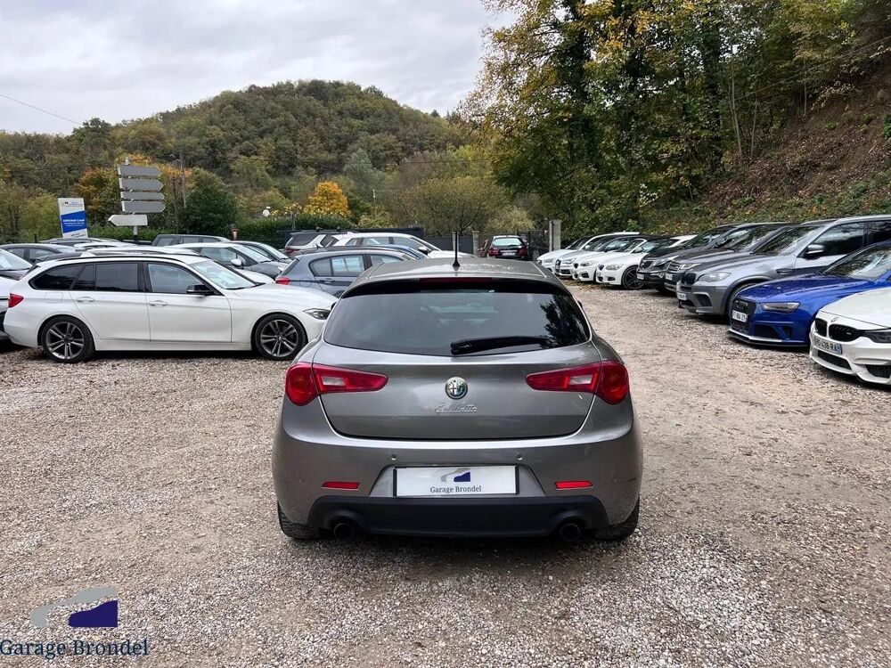 Giulietta 2011 occasion 69580 Sathonay-Camp