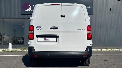 Proace 2.0 140 D-4D - BVA - Medium Start Pack Confort / TVA r&eacute;cup&eacute;r 2025 occasion 60200 Compi&egrave;gne
