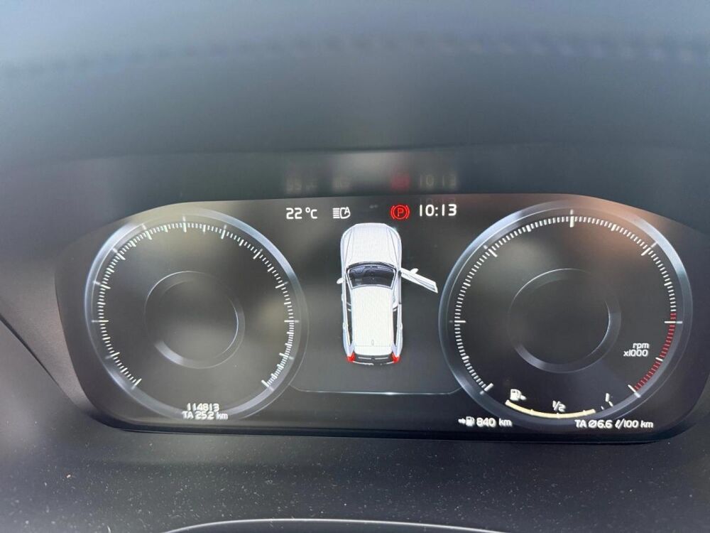 XC60 2.0 D4 190 R-DESIGN GEARTRONIC BVA 2021 occasion 33700 MERIGNAC