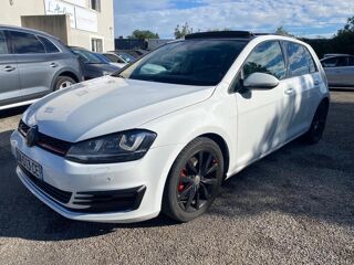 Golf 2015 occasion 84320 ENTRAIGUES-SUR-LA-SORGUE