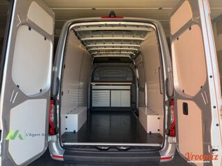 Sprinter FOURGON 3.0 319 CDI 190 3T5 43S RWD 7G-TRONIC BVA 2019 occasion 34140 M&egrave;ze