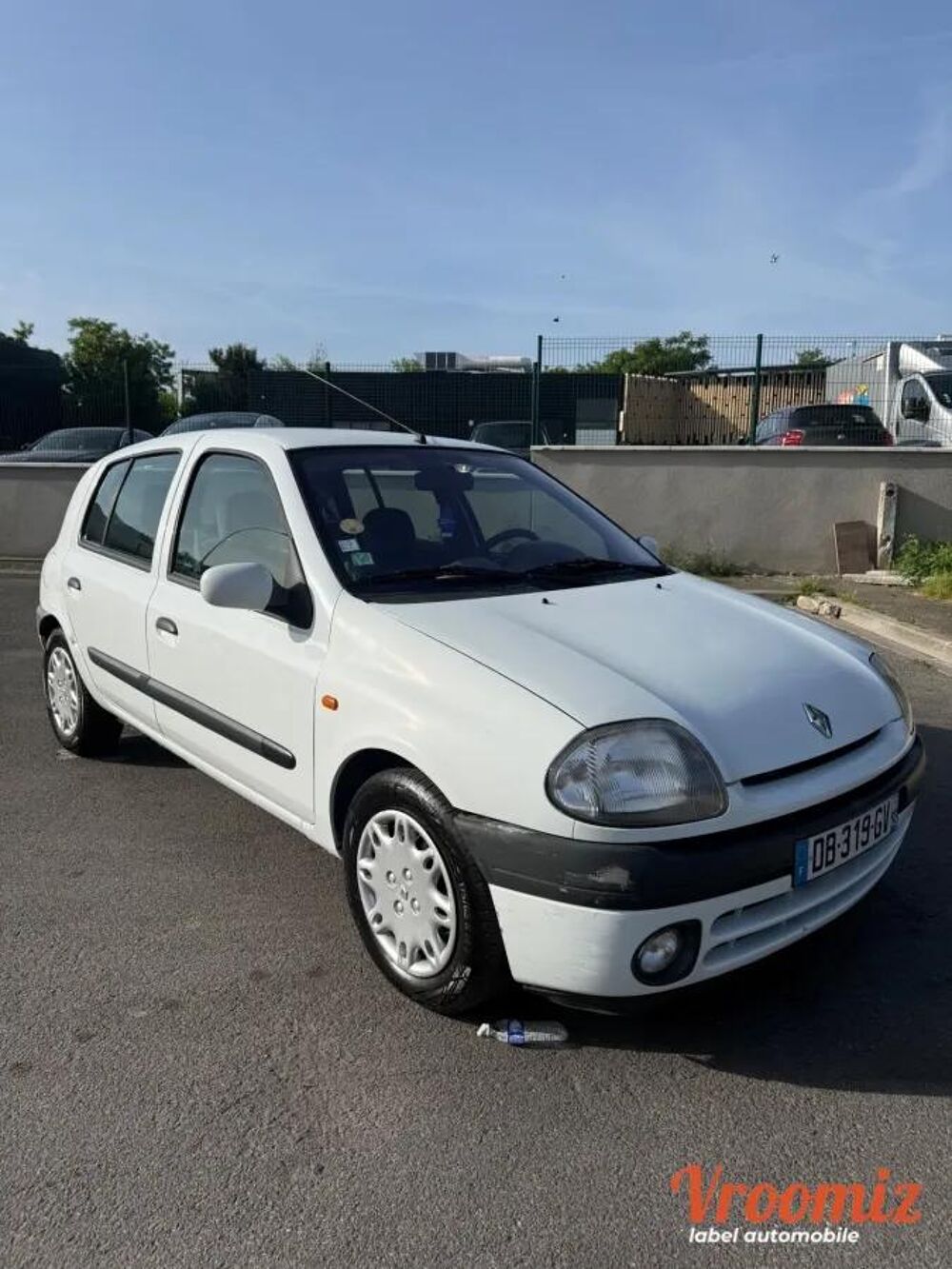 Clio 1999 occasion 78500 SARTROUVILLE