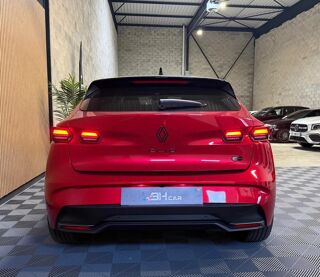 Clio 1.8 E-TECH 160H 110 FULL-HYBRID HYBRID ESPRIT ALPINE BVA 2026 occasion 78410 Aubergenville
