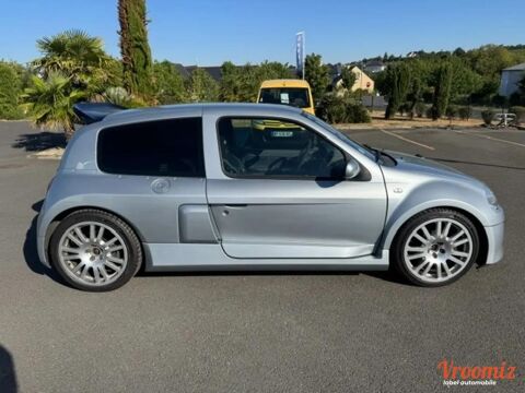 Clio 2001 occasion 49570 Montjean-sur-Loire