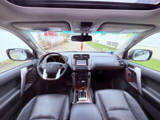 Land Cruiser 3.0 D4D 190 60EME ANNIVERSARY 4X4 BVA 2012 occasion 83260 LA CRAU