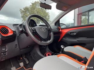 Aygo 1.0 VVTI 70 X-CITE 2014 occasion 33980 Audenge