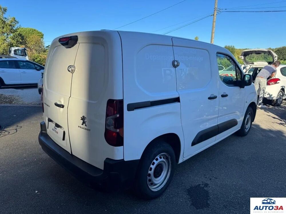 Partner FOURGON 1.6 BLUEHDI 100 1000KG L1 M ASPHALT START-STOP 2019 occasion 31780 Castelginest