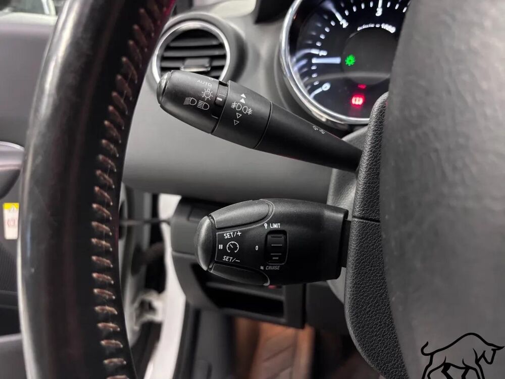 3008 GENERATION-I 1.6 BLUEHDI 120 CROSSWAY EAT BVA START-STOP 2015 occasion 13150 TARASCON