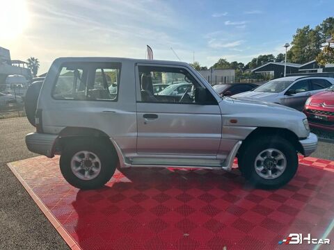 Pajero 2.5 TD 100 COURT 4WD 2004 occasion 33980 Audenge
