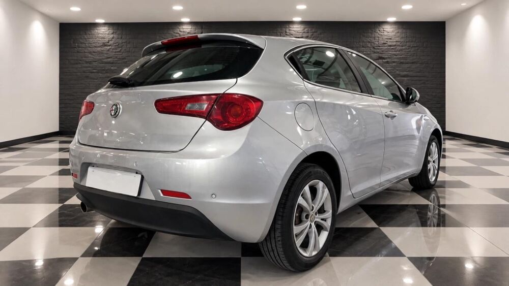 Giulietta 1.6 JTDM 105 DISTINCTIVE START-STOP 2012 occasion 59500 Douai