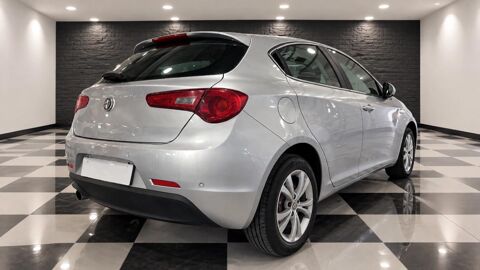 Giulietta 1.6 JTDM 105 DISTINCTIVE START-STOP 2012 occasion 59500 Douai