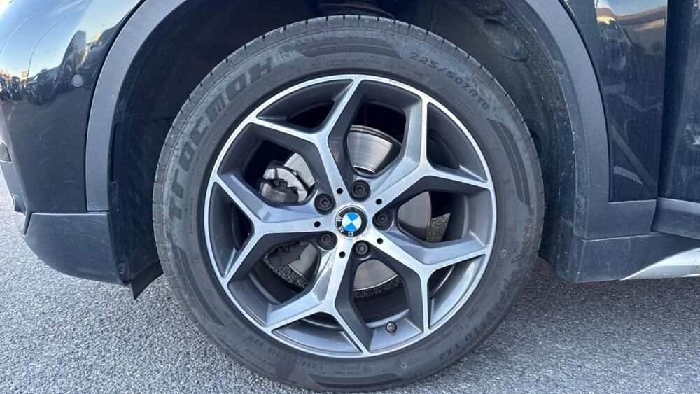 X1 xDrive 18 d xLine 2019 occasion 60200 Compi&egrave;gne
