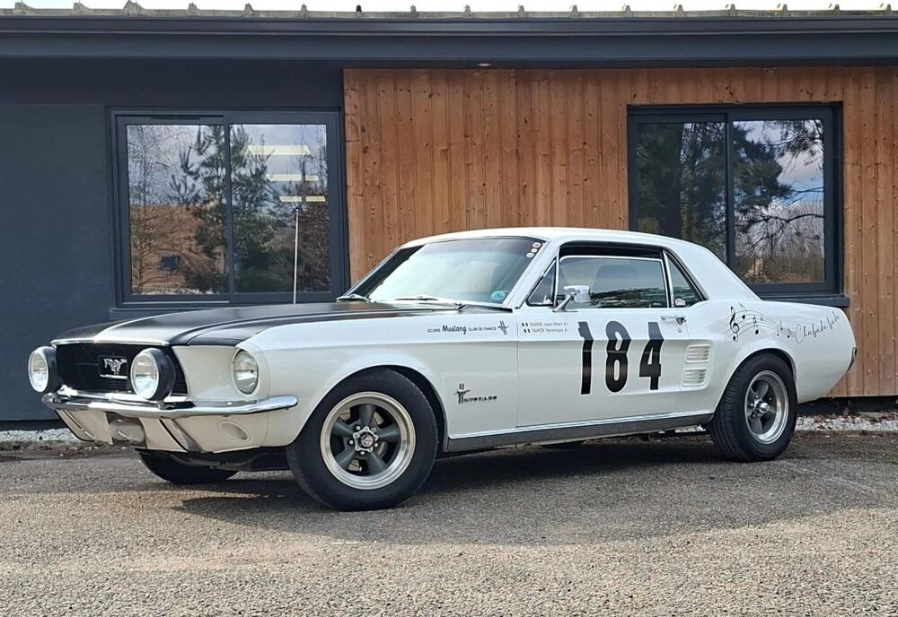 Mustang coup&eacute; 289 1967 occasion 78550 Bazainville