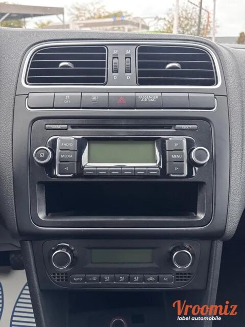 Polo 1.6 TDI 90 CONFORT LINE 2011 occasion 78500 SARTROUVILLE