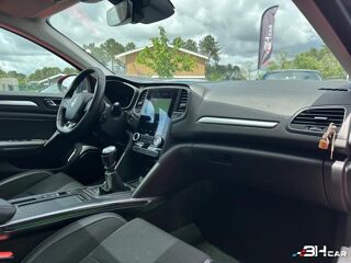 M&eacute;gane ESTATE 1.3 TCE 140 BUSINESS INTENS 2022 occasion 33980 Audenge