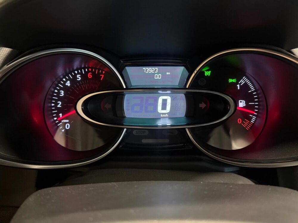 Clio 0.9 TCE 90 ENERGY INTENS 2018 occasion 78410 Aubergenville