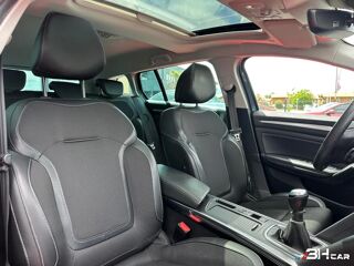 M&eacute;gane ESTATE 1.3 TCE 140 BUSINESS INTENS 2022 occasion 33980 Audenge