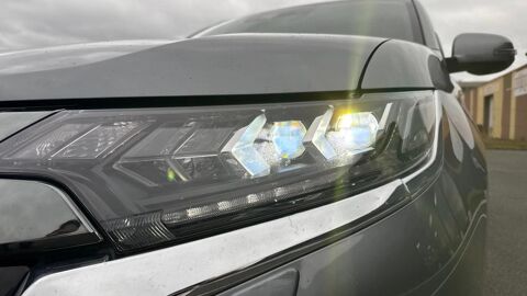 Outlander 2.4 PHEV PHEV Intro Edition 4WD 2020 occasion 60200 Compi&egrave;gne