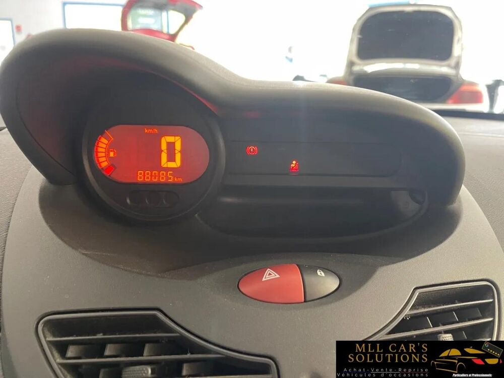 Twingo 1.2 75 AUTHENTIQUE 2009 occasion 56240 PLOUAY