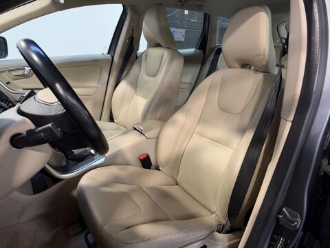 XC60 D4 Momentum Business 2WD 2016 occasion 62400 B&eacute;thune