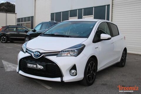 Toyota Yaris HSD 100h Design 5p 2016 occasion Peyrolles-en-Provence 13860