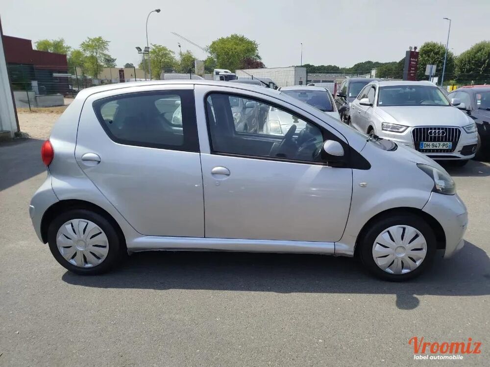 Aygo 1.0 VVTI 70 CONFORT MULTIMODE BVA 2006 occasion 45770 Fleury-les-Aubrais