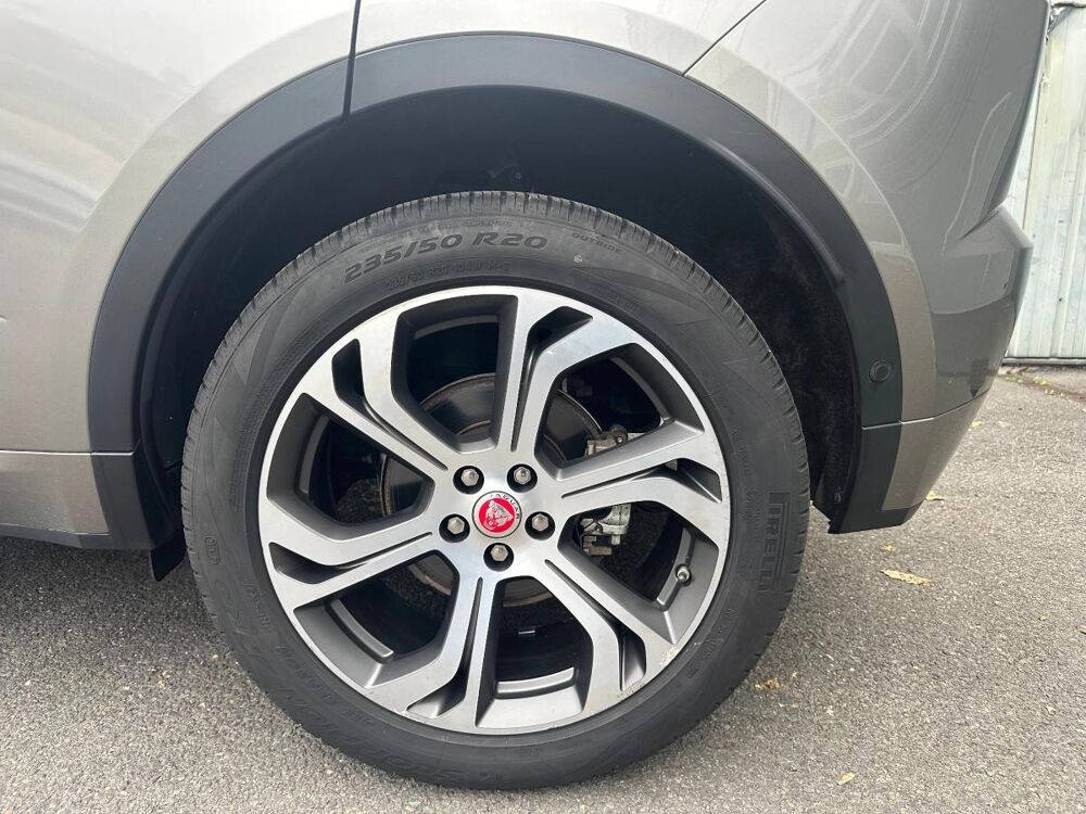 E-PACE 2019 occasion 78420 Carri&egrave;res-sur-Seine