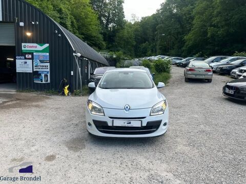 M&eacute;gane 2010 occasion 69580 Sathonay-Camp
