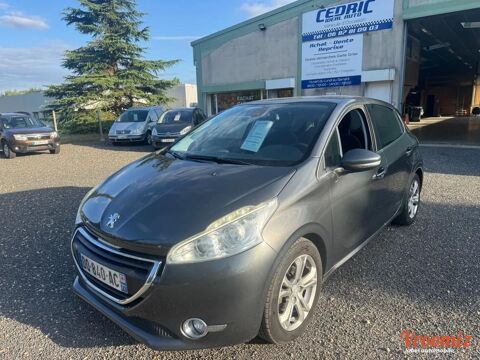 Peugeot 208 GENERATION-I 1.6 E-HDI 90 ALLURE 2015 occasion Villeneuve-la-Guyard 89340