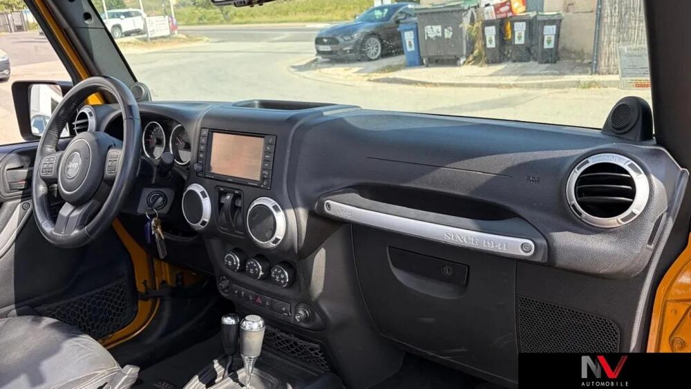 Wrangler 2.8 CRD 200 SAHARA AWD BVA 2014 occasion 83320 Carqueiranne