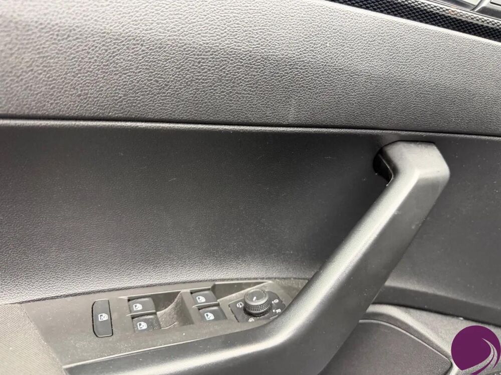 Polo 1.0 TSI 95 CONFORT LINE BUSINESS - Suivi VW - Cam&eacute;ra de Recu 2022 occasion 59169 F&eacute;rin