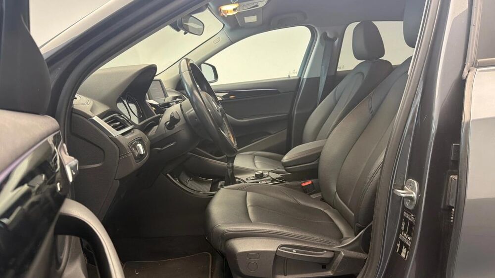X2 SDRIVE18 sDrive 18 i Lounge 2019 occasion 59223 Roncq
