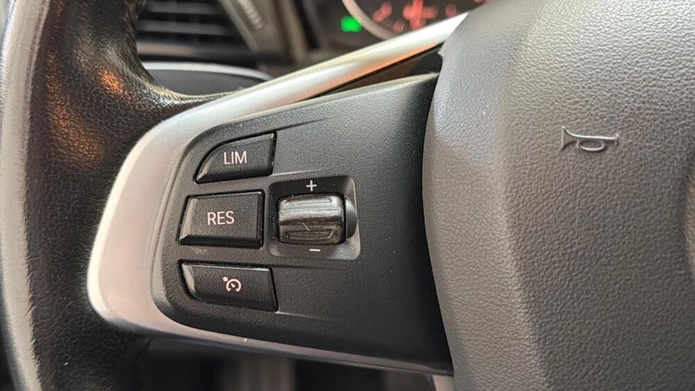 Serie 2 ActiveTourer 218d 150ch BVA8 Business Lounge 2015 occasion 91380 Chilly-Mazarin