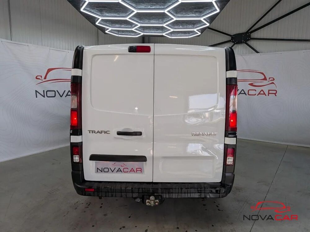 Trafic FOURGON 1.6 DCI 120 1T2 L2H1 GRAND-CONFORT 2019 occasion 31390 Carbonne