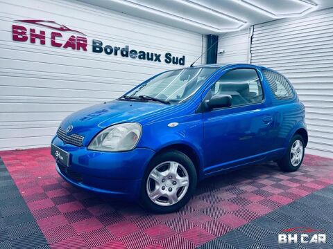 Toyota yaris - 1.0 VVTI 70 - Bleu