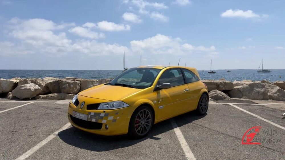 M&eacute;gane 2.0 230 R26 F1-TEAM RS 2007 occasion 06220 Antibes