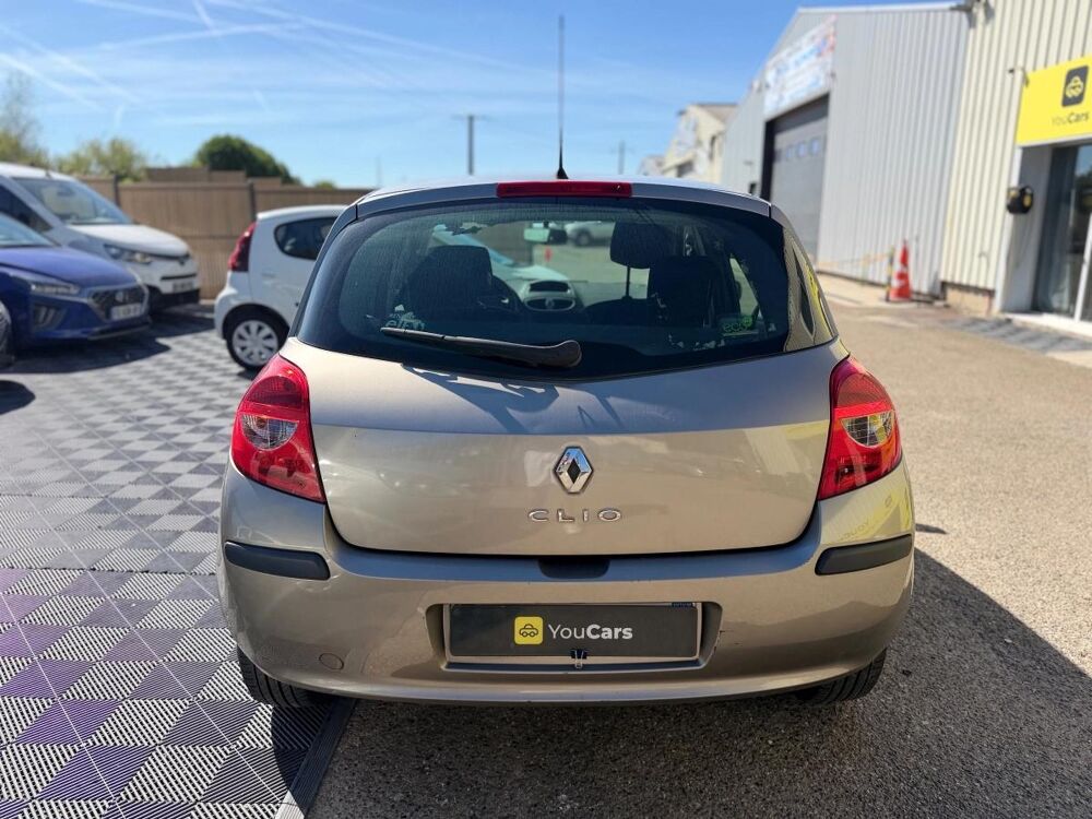 Clio 1.5 DCI 85 EXPRESSION CLIM 2009 occasion 78630 Orgeval
