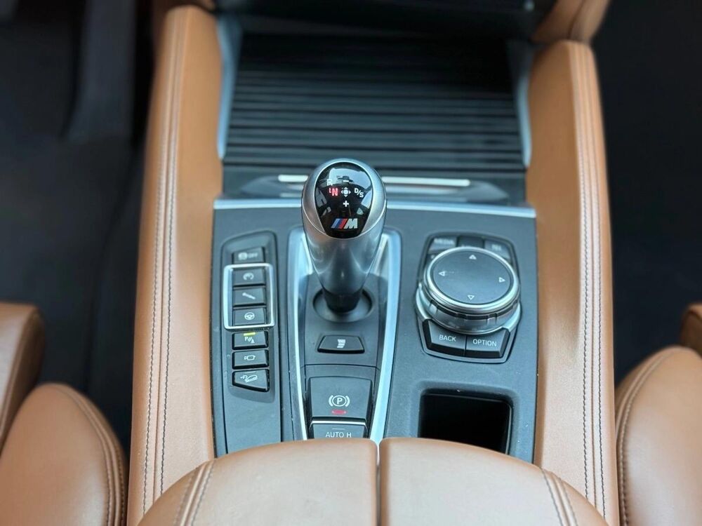 X6 575CH 4.4 V8 BI-TURBO X-DRIVE / IMMAT FRANCE / HISTORIQUE CO 2015 occasion 69800 SAINT-PRIEST