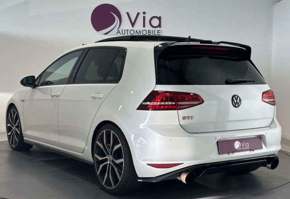 Golf 2.0 TSI 230 BLUEMOTION GTI PERFORMANCE DSG BVA 2016 occasion 59494 Petite-For&ecirc;t