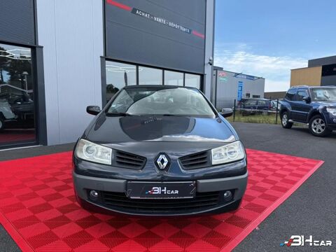 M&eacute;gane CC 2.0 135 2007 occasion 33980 Audenge