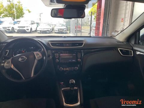 Qashqai GENERATION-II 1.2 DIGT 115 BUSINESS EDITION 2WD 2015 occasion 41000 Blois