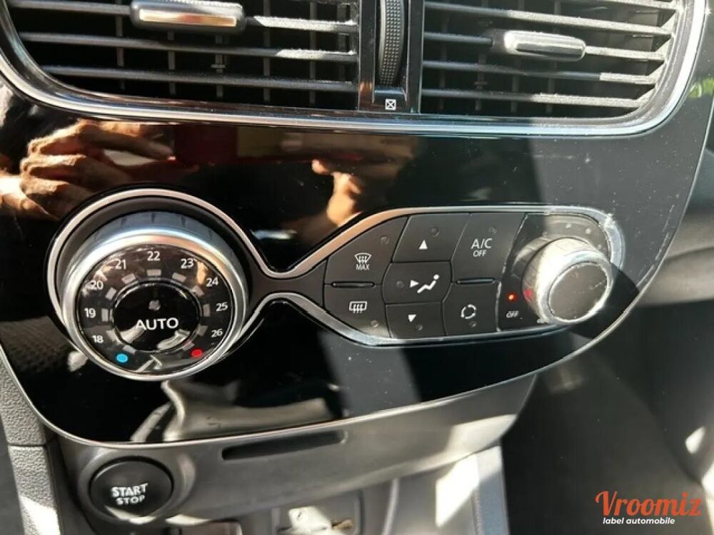 Clio 0.9 TCE 90 ENERGY INTENS 2017 occasion 45400 FLEURY-LES-AUBRAIS
