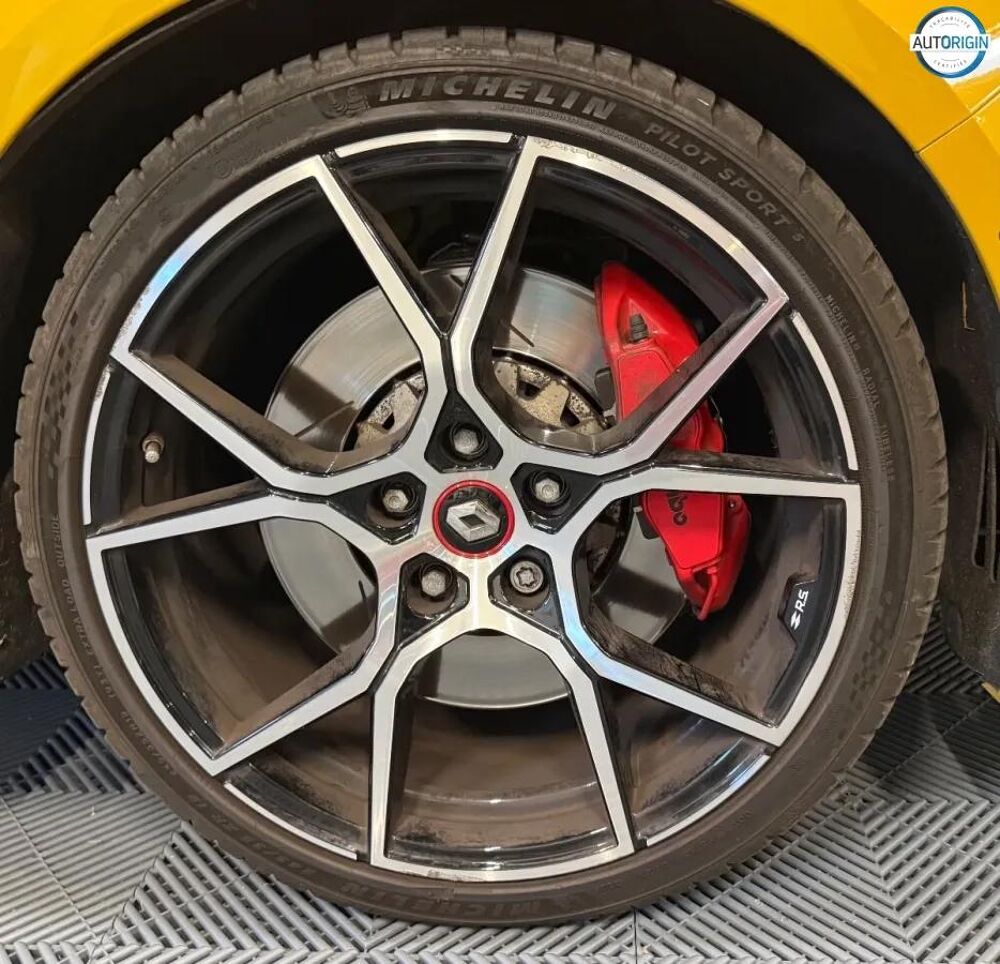 M&eacute;gane 1.8 300 RS EDC BVA 2022 occasion 78410 Aubergenville