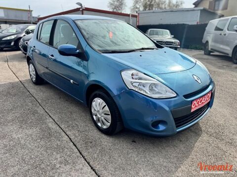 Renault Clio 1.5 DCI 70 DYNAMIQUE 2011 occasion Saint-Andr&eacute;-les-Vergers 10120