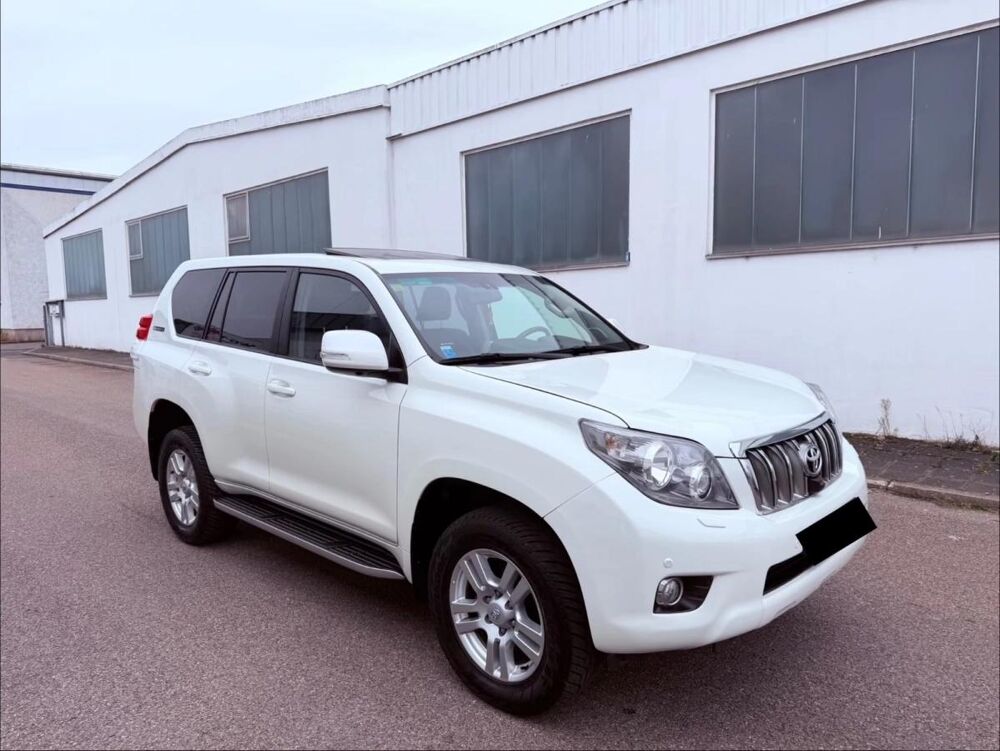 Land Cruiser 3.0 D4D 190 60EME ANNIVERSARY 4X4 BVA 2012 occasion 83260 LA CRAU