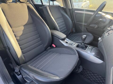 Laguna 1.5 DCI 110 PRIVILEGE 2011 occasion 89340 Villeneuve-la-Guyard