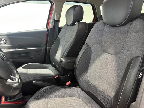 Captur DCI 110 Intens 2017 occasion 59494 Petite-For&ecirc;t